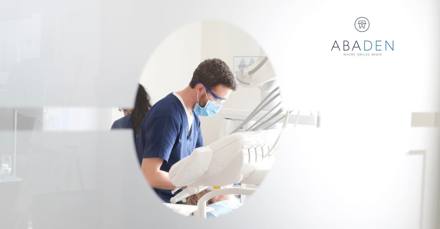 Dentista en Barcelona de Confianza – 12 pistas