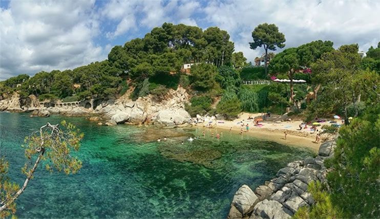 Dentistas en Platja d’Aro y cercanías – comparativa 10 dentistas